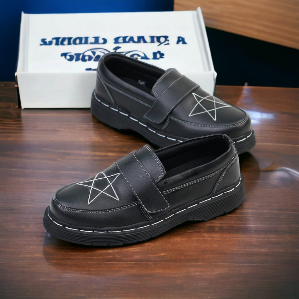 Sepatu Slip On Kulit Sintetis Slop Pansus Bintang Pria Casual Moccasin