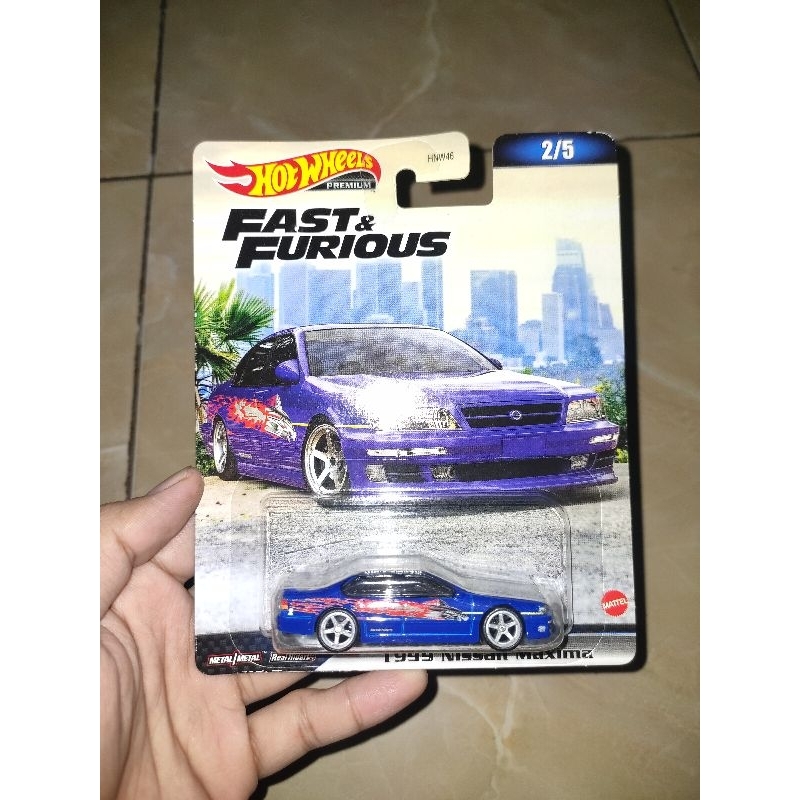 Hotwheels Nissan maxima
