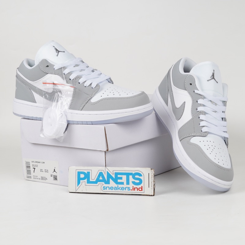 Sepatu Nike Air Jordan 1 Low Wolf Grey White Putih