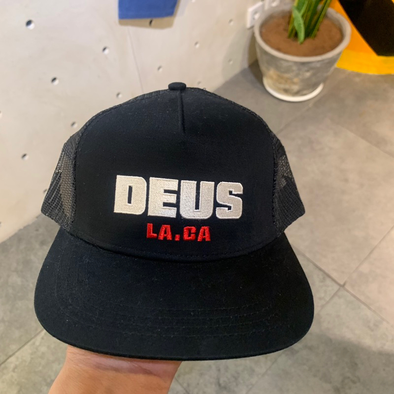 Topi Pria Deus Ex Machina Original Akin Trucker Black New