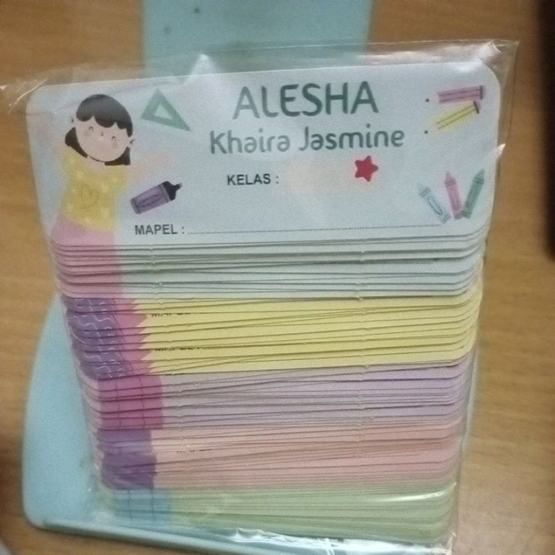 

Label nama Alesha Khaira Jasmine