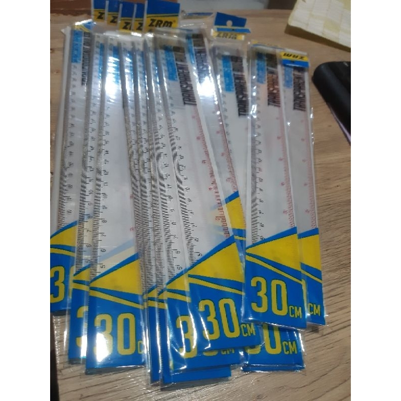 

ZRM Penggaris plastik 30 cm