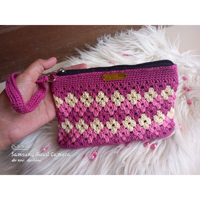AY craft dompet hp rajut | dompet hp wanita | dompet ala korea cewek kue | dompet rajut murah | domp