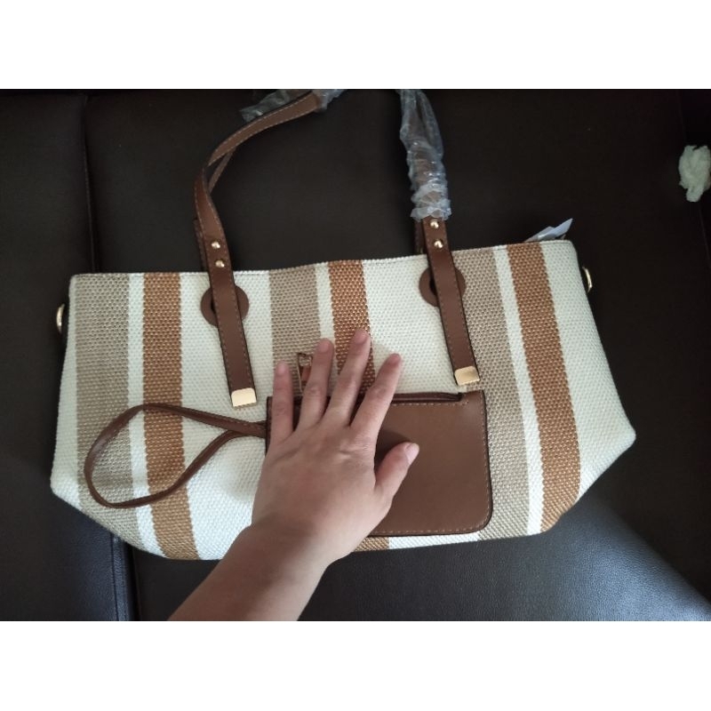 Tas Shoulder Bag Wanita - putih susu - creme - coklat