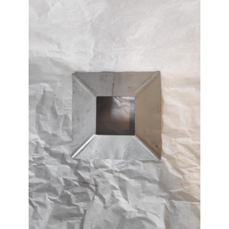 ornamen pagar besi asesoris tapak holo minimalis 3x3