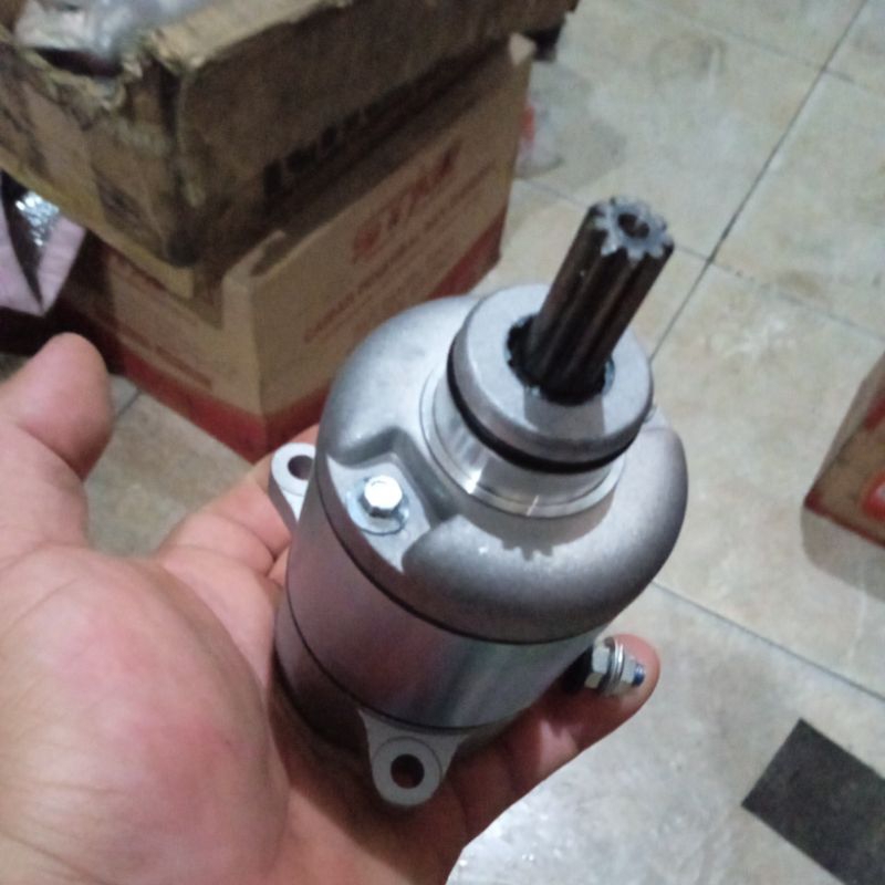 Dinamo stater Karisma,supraX125,Helm in.