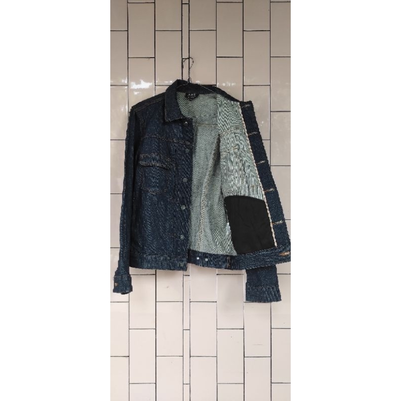 denim jaket APC selvedge tipe 2 size s fit m slimfit panjang 63 lebar 50