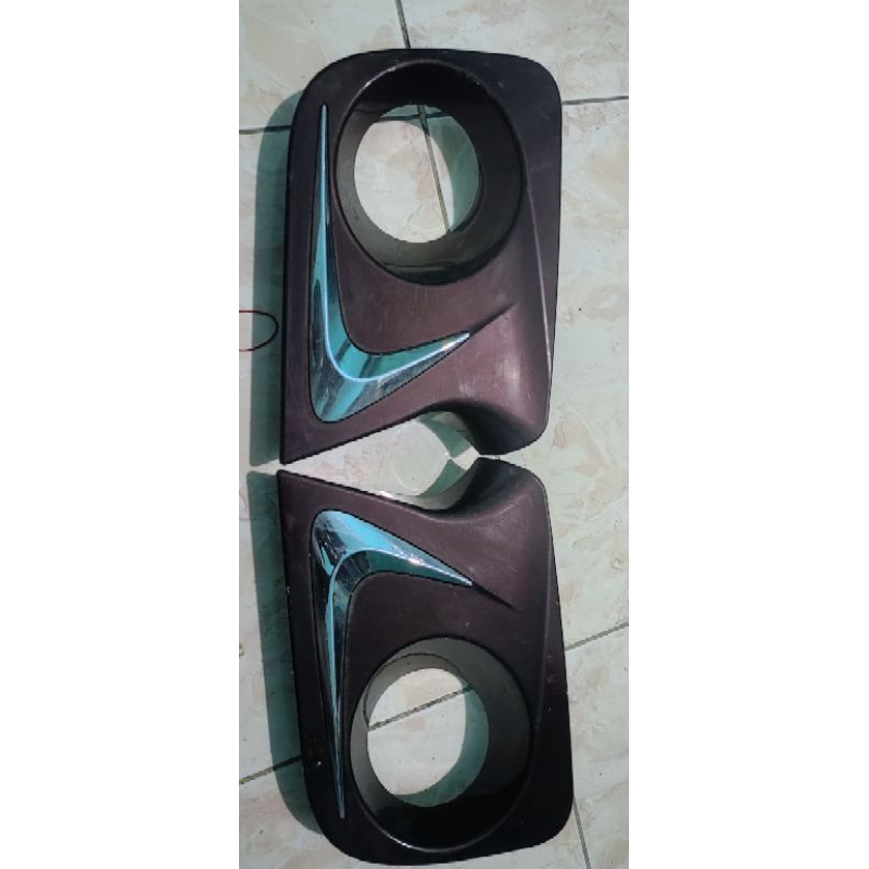 Cover Foglamp Depan Bemper Toyota Avanza Xenia Tipe G tahun 2012