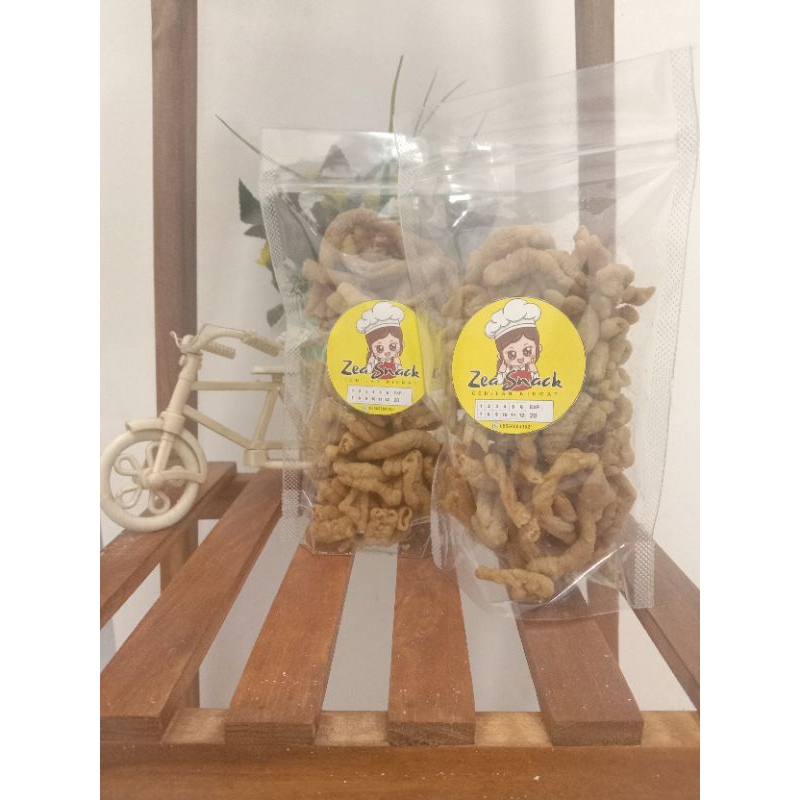 

Kripik usus ayam spesial. Istimewa 50gr dan 100gr