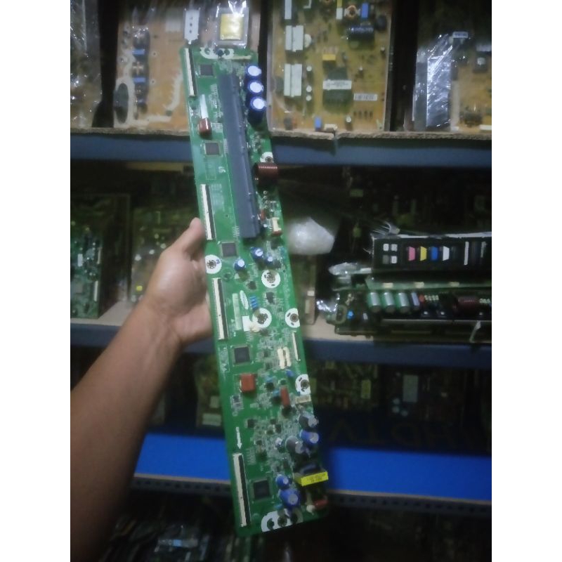 Y main Y sus TV plasma Samsung TYPE 43f4000