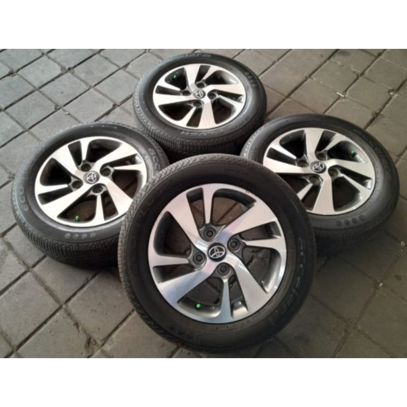 Velg Mobil Bekas Oem Avanza Veloz Ring 15 Pcd 4x114 ÷Ban Eco 185 65 R15 Buat Xenia Caryy avanza