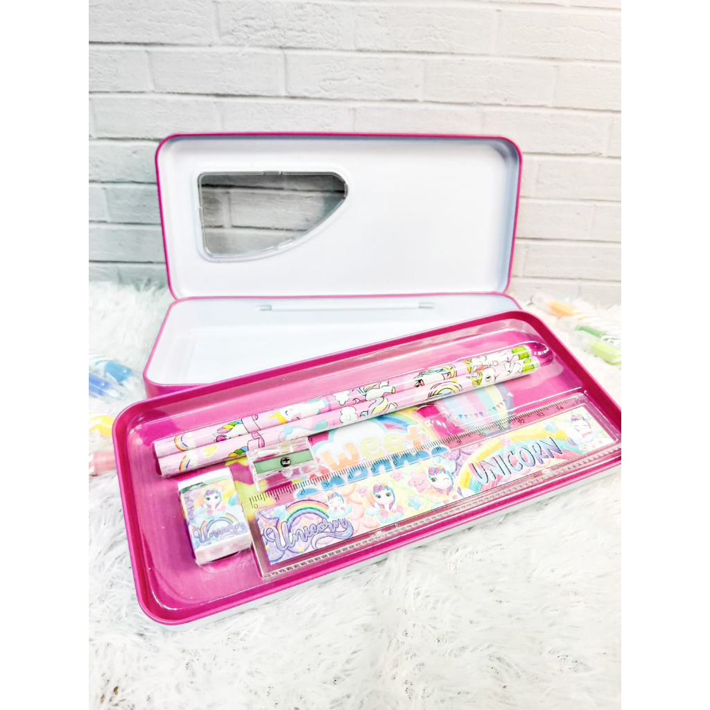 

TEMPAT PENSIL KARAKTER 2 TINGKAT
