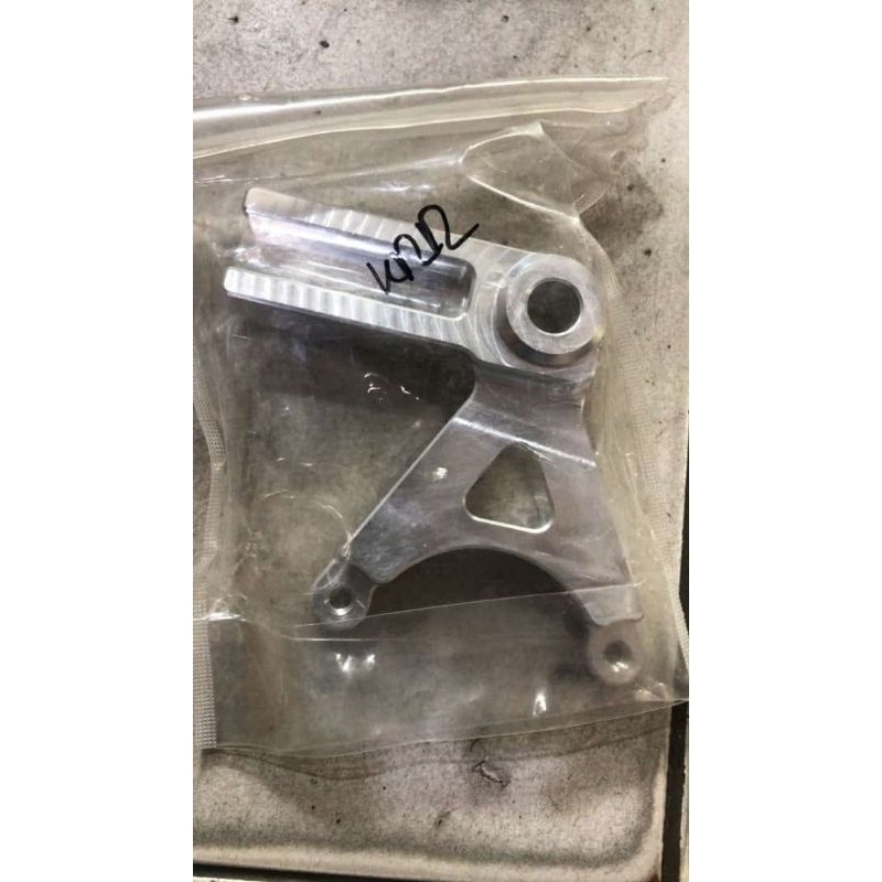 BREKET KALIPER 2P BELAKANG NINJA KRR