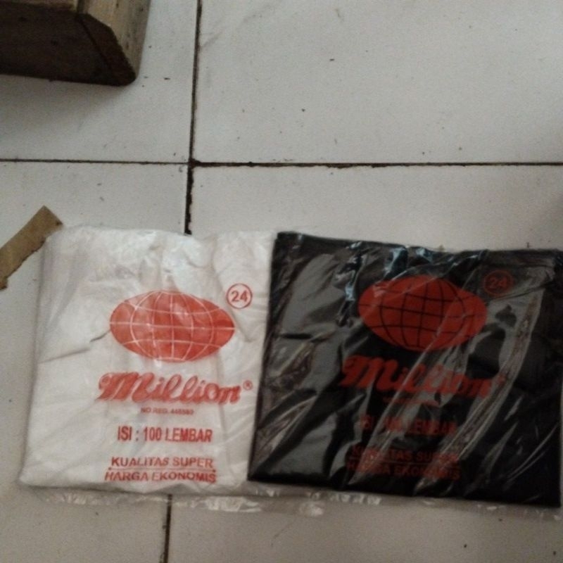 kantong kresek 24 hitam / putih