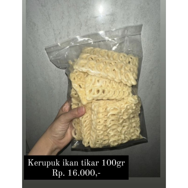 

kerupuk ikan tikar 100 Gr