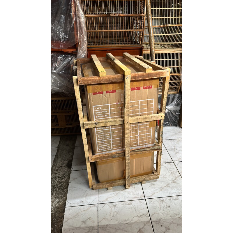 PACKING KAYU PENGAMAN SANGKAR