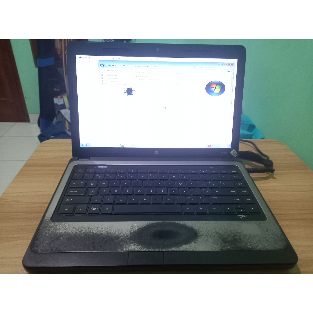 Laptop HP 430 Core i 3 Windows 7 ultimate Bekas