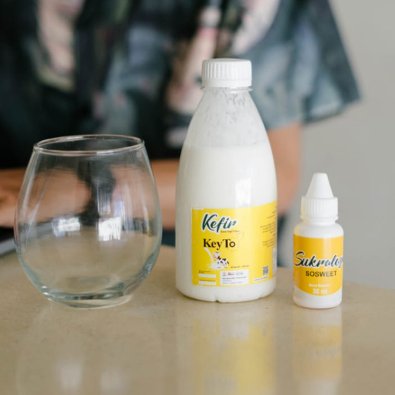 

kefir susu sapi fermentasi halal premium 310 ml