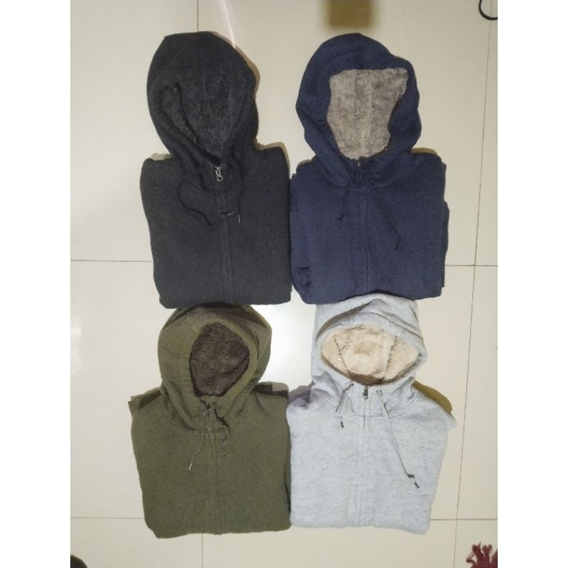 BORONGAN UNIQLO SHERPA