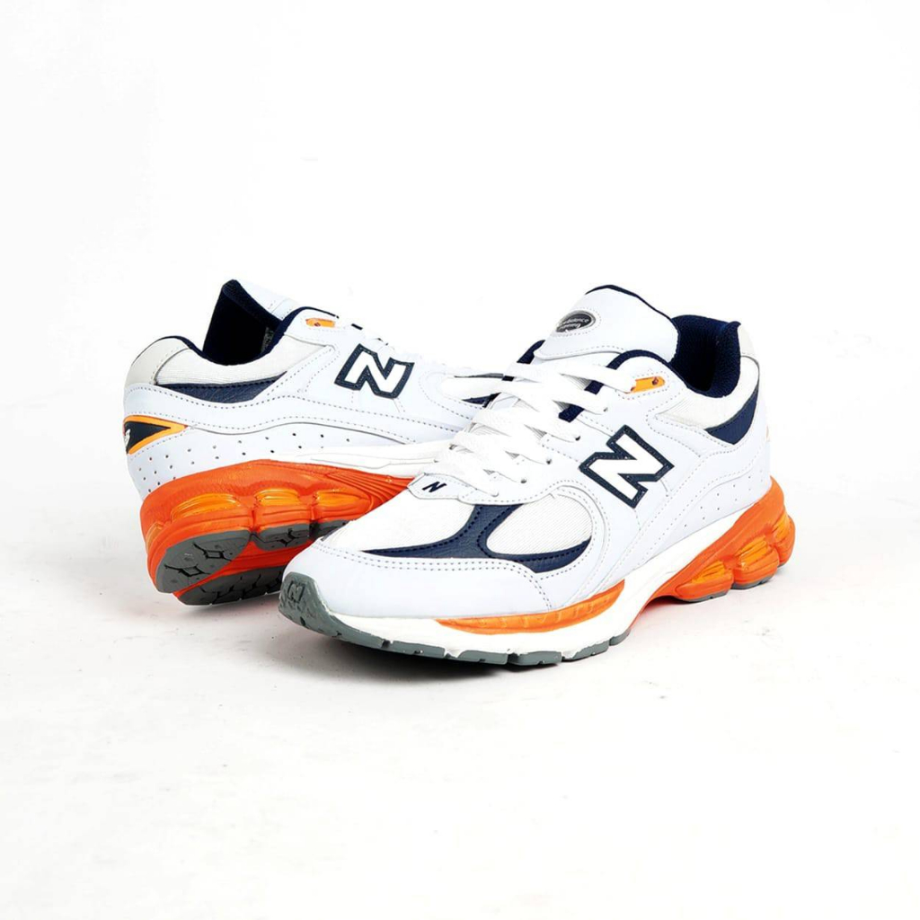 SEPATU SNEAKERS PRIA NB NEW BALANCE 2002R SERIES SPORTY RUNNING KASUAL LARI JOGGING PREMIUM BNIB WHI