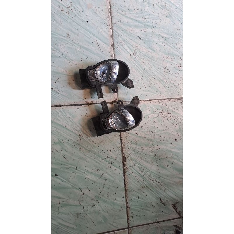 door handel pintu nissan juke march