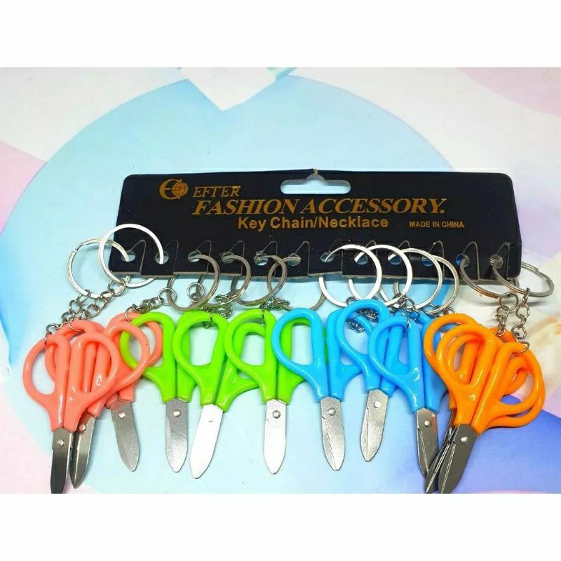 

gantungan gunting mini