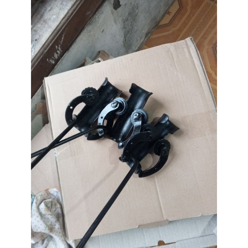 pelubang selang drip irigasi