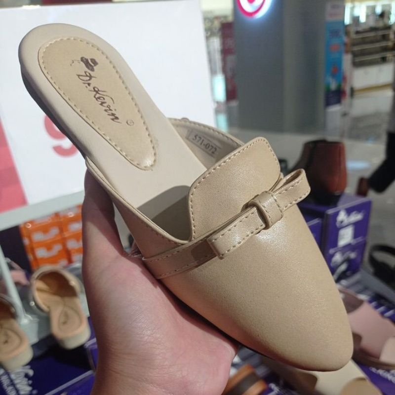 sandal sepatu slop wanita by Dr. kevin