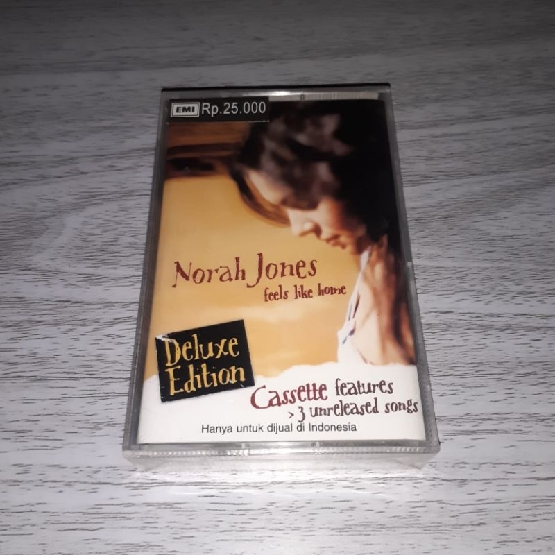 Kaset SEGEL - NORAH JONES - Come Away With Me Deluxe Edition