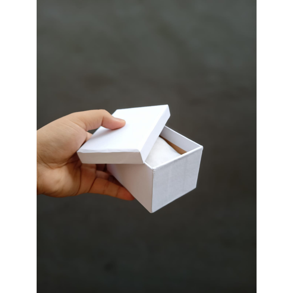 

BOX Jam tangan - Kotak jam - Box Gelang - Kotak kado murah - Kotak aksesoris