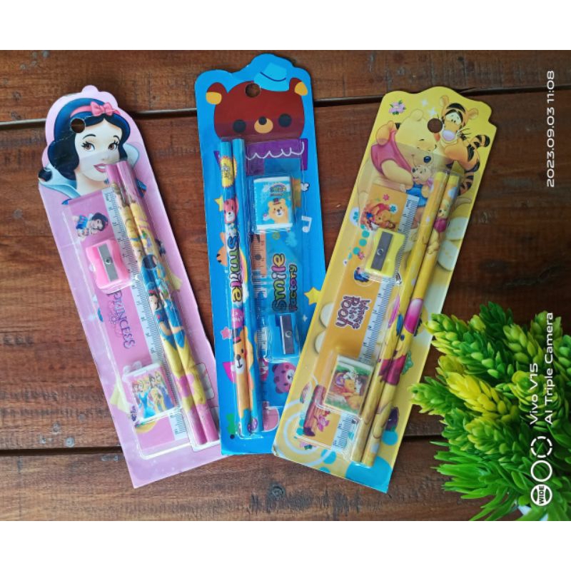 

Alat tulis set isi 5