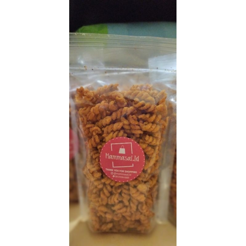 

Makaroni Spiral Kriuk Pedas 180 gram