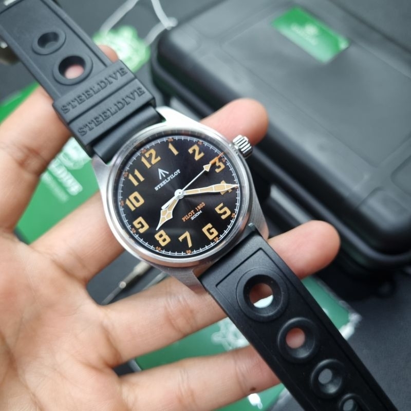 STEELDIVE PILOT SF-8203