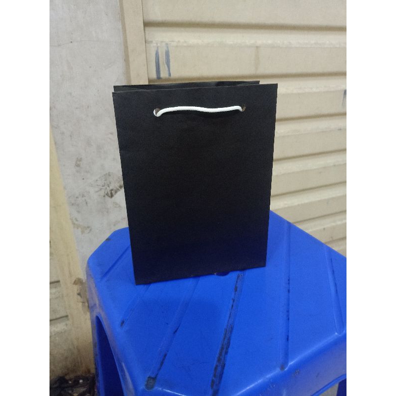 

paper bag polio hitam new isi 12 pcs terlaris dan termurah