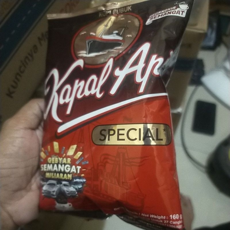 

KOpi kapal Api Special