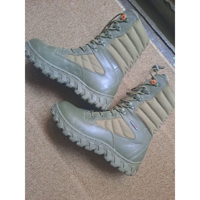 SEPATU PDL ASLI PEMBAGIAN PASKHAS