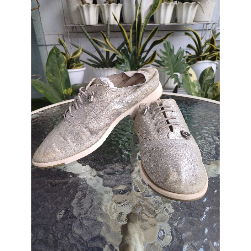 Preloved Second Bekas Sepatu Hush Puppies Ortholite Kulit Asli