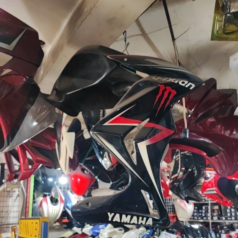 Tank Sayap Vixion New, Fering Depan Vixion New + Kondom Tank