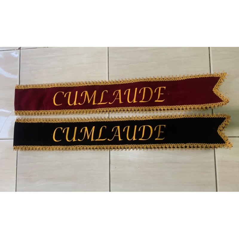selempang cumlaude ready