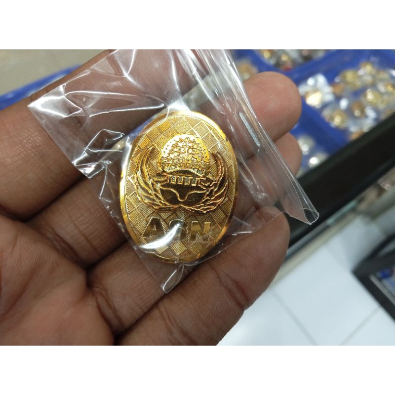 PIN ASN PNS KORPRI OVAL LOGO TUMPUK MAGNET