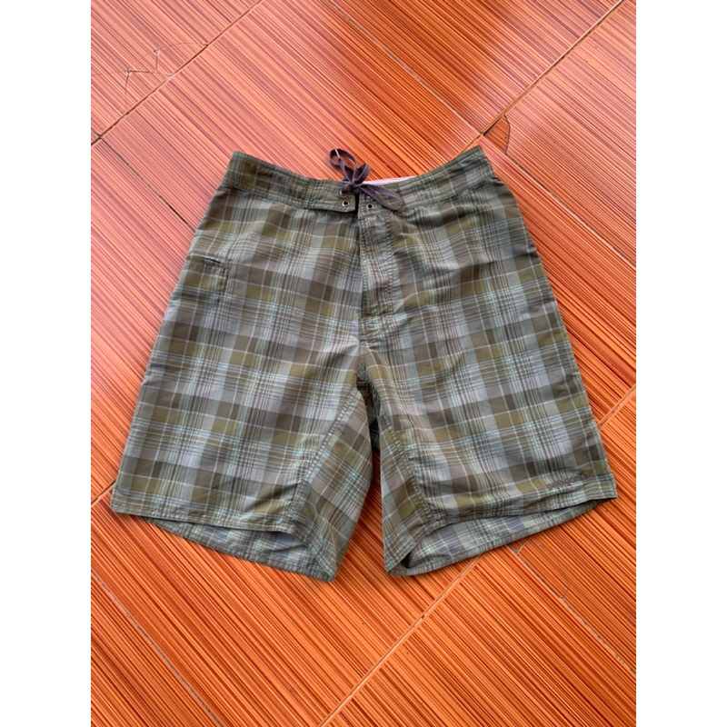 Celana Pendek PATAGONIA.