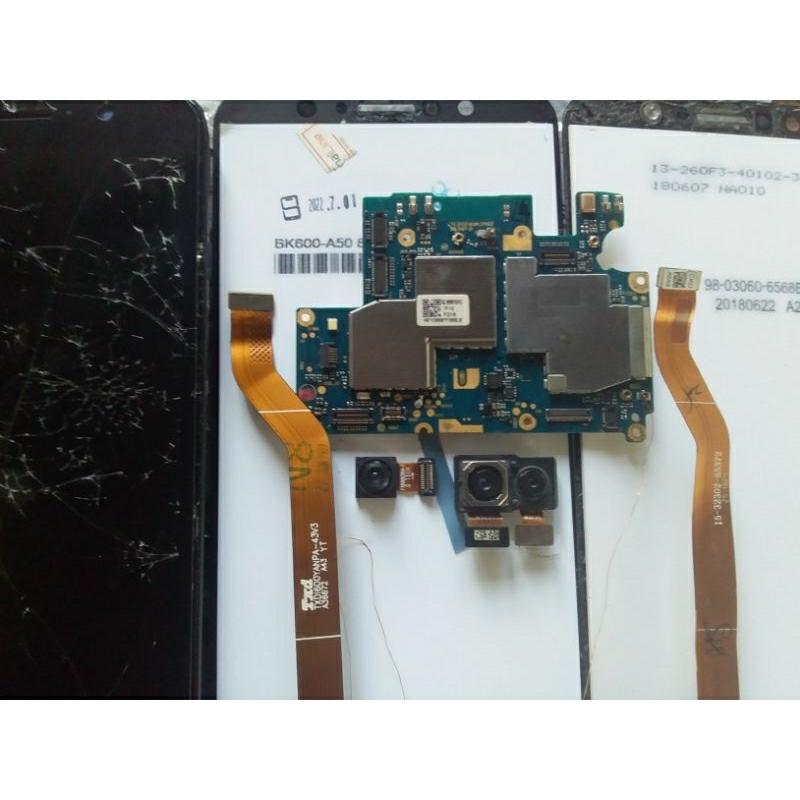 Mesin Normal Asus Zenfone Max Pro M1 6/64 GB + Kamera Depan Belakang