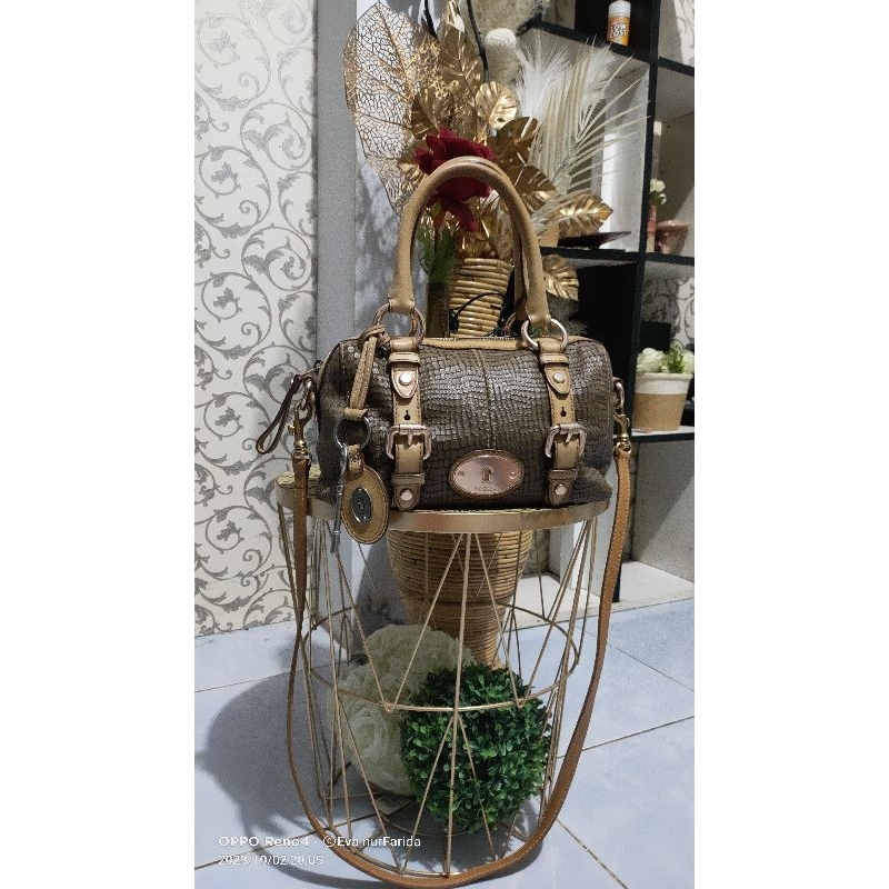 ocil madox snakeskin size small