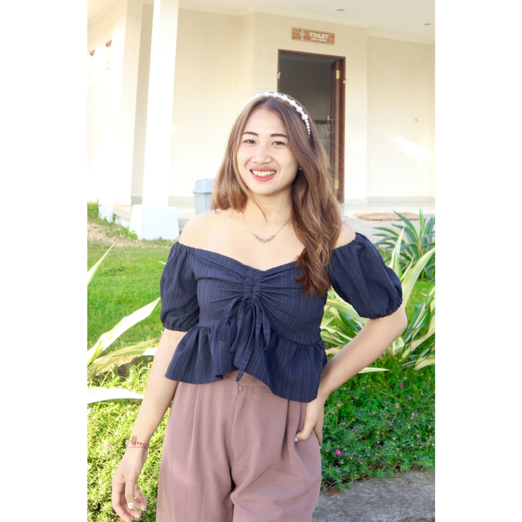 ￼￼AKILA TOP LENGAN PENDEK LADY CRUSH PREMIUM