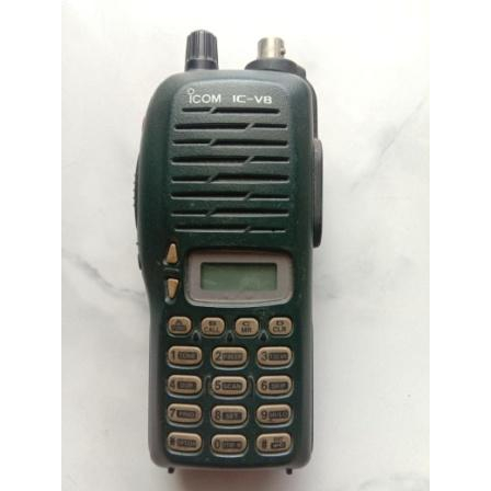 HT Icom IC-V8