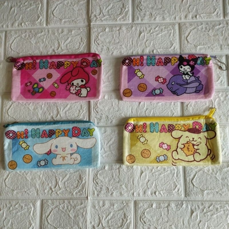 

tempat pensil dompet sanrio