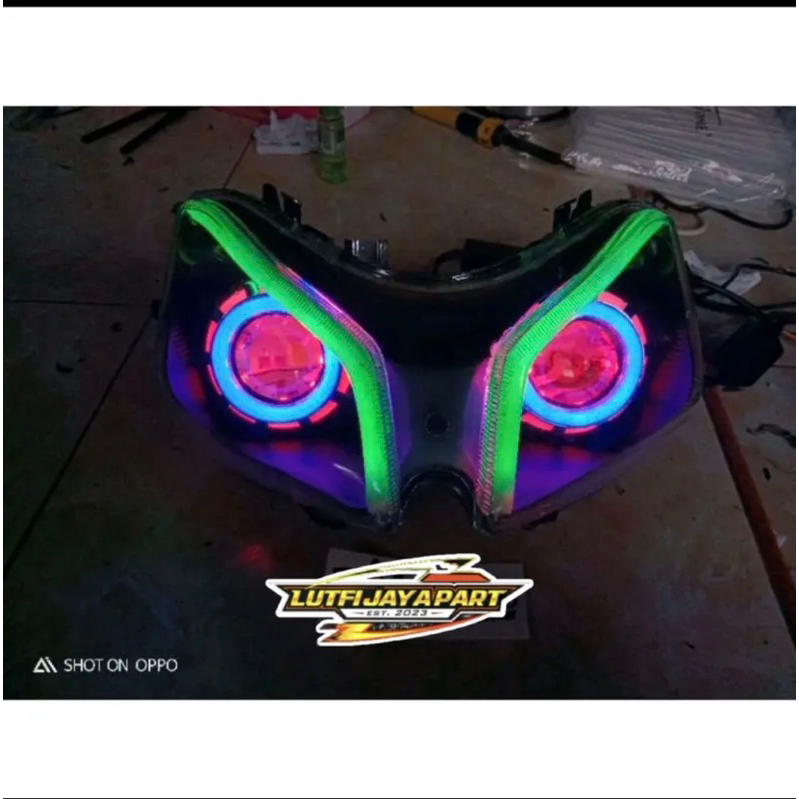 Headlamp Vario karbu 110 old Proji Set Alis Running Reflektor plus Proji Vario 110 old  Kualitas Ter