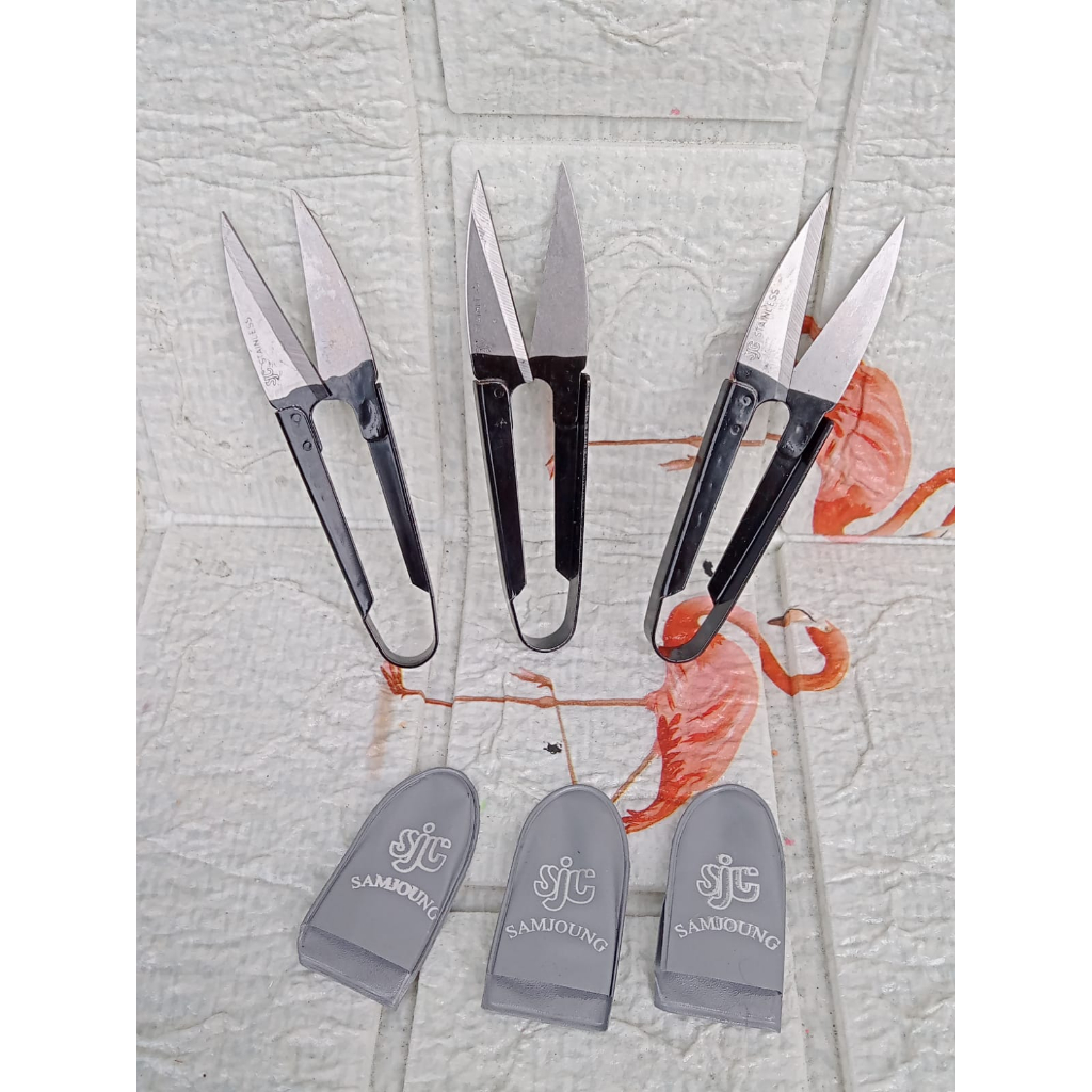 

NJK Fashion_GUNTING SAMJUNG SATUAN