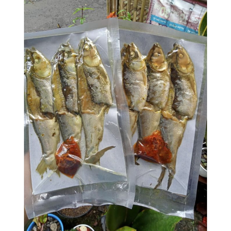 

bandeng presto vakum isi 3 ekor