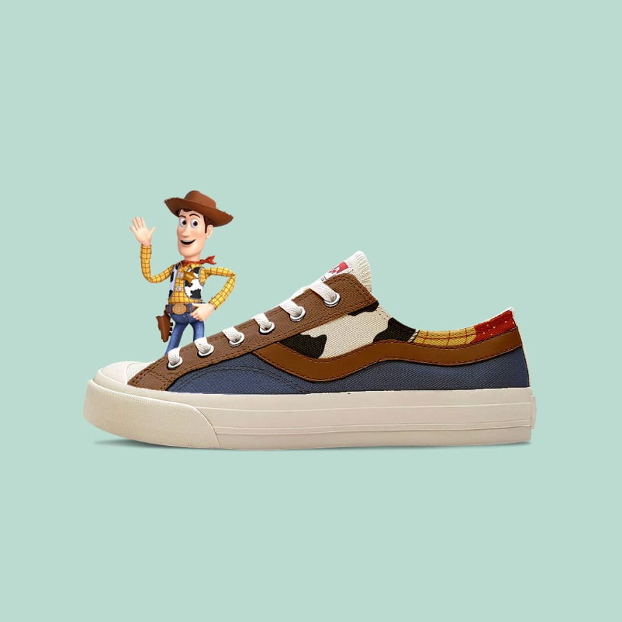 Sepatu Ventela Toy Story New Design